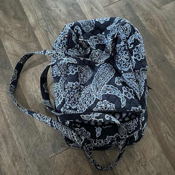 Vera Bradley backpack - Picture 3 of 3